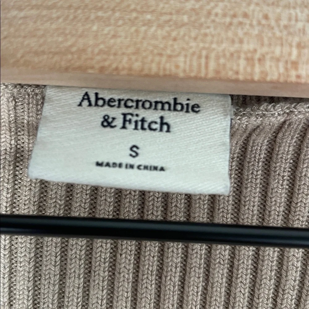 A&F Ribbed Beige Scoop Neck Long Sleeve Sweater